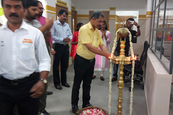 marikar royal enfield showroom