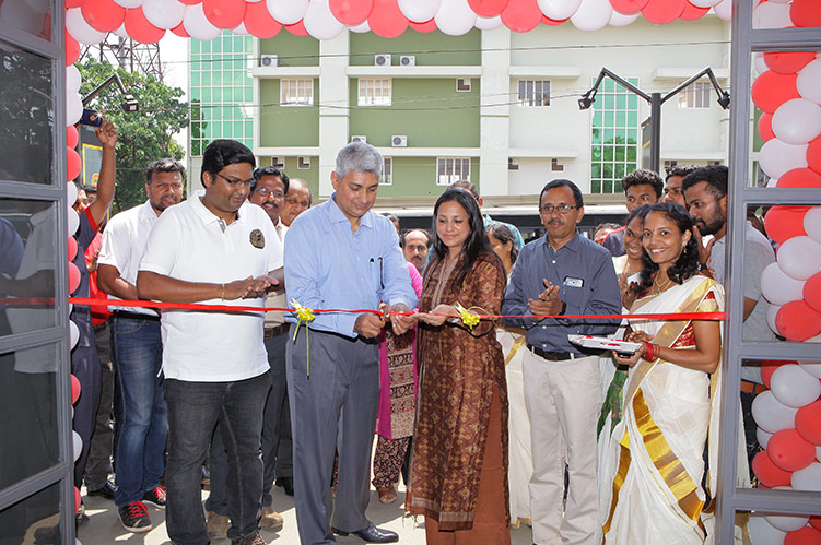 Royal Enfield Showroom And Workshop Images 