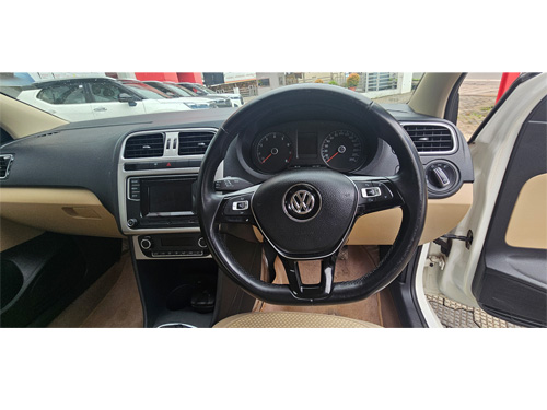 Volkswagen Polo 2009-2013 Petrol Highline 1.2L