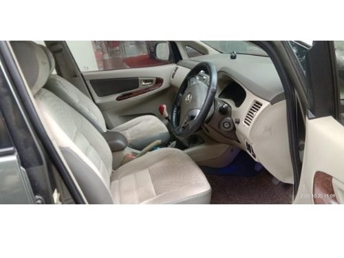 Toyota Innova 2.5 VX (Diesel) 8 Seater Toyota Innova 2.5 VX (Diesel) 8 Seater