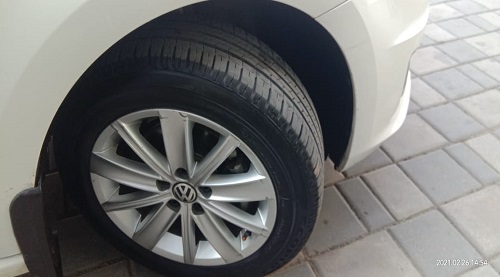 Volkswagen Vento 1.5 TDI Highline AT BSIV Volkswagen Vento 1.5 TDI Highline AT BSIV