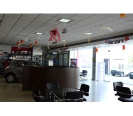 Showroom Image